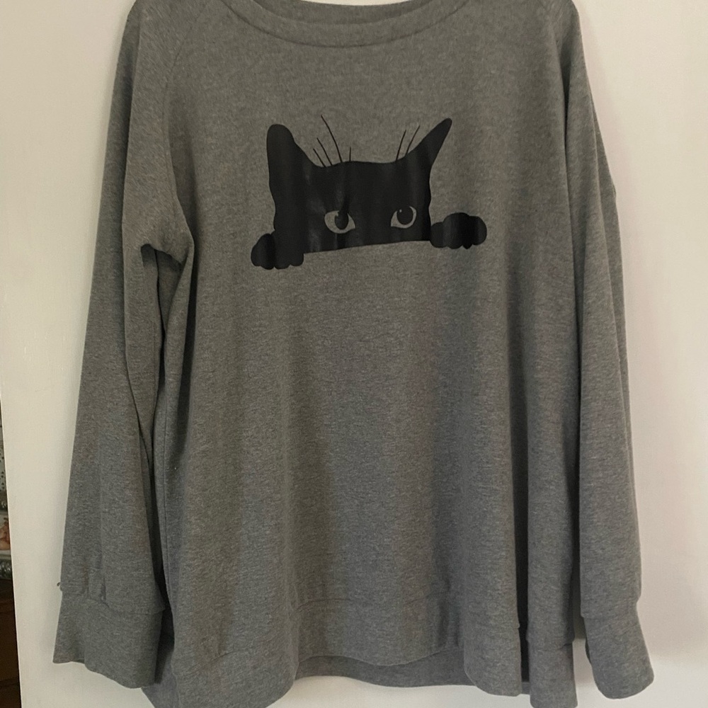 Gray Cat Print Sweatshirt